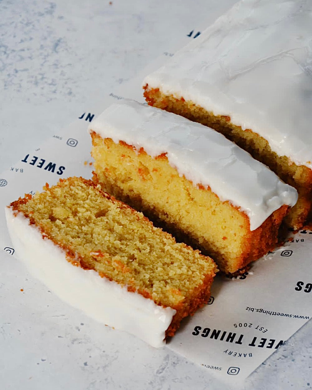 Lemon Drizzle Bites